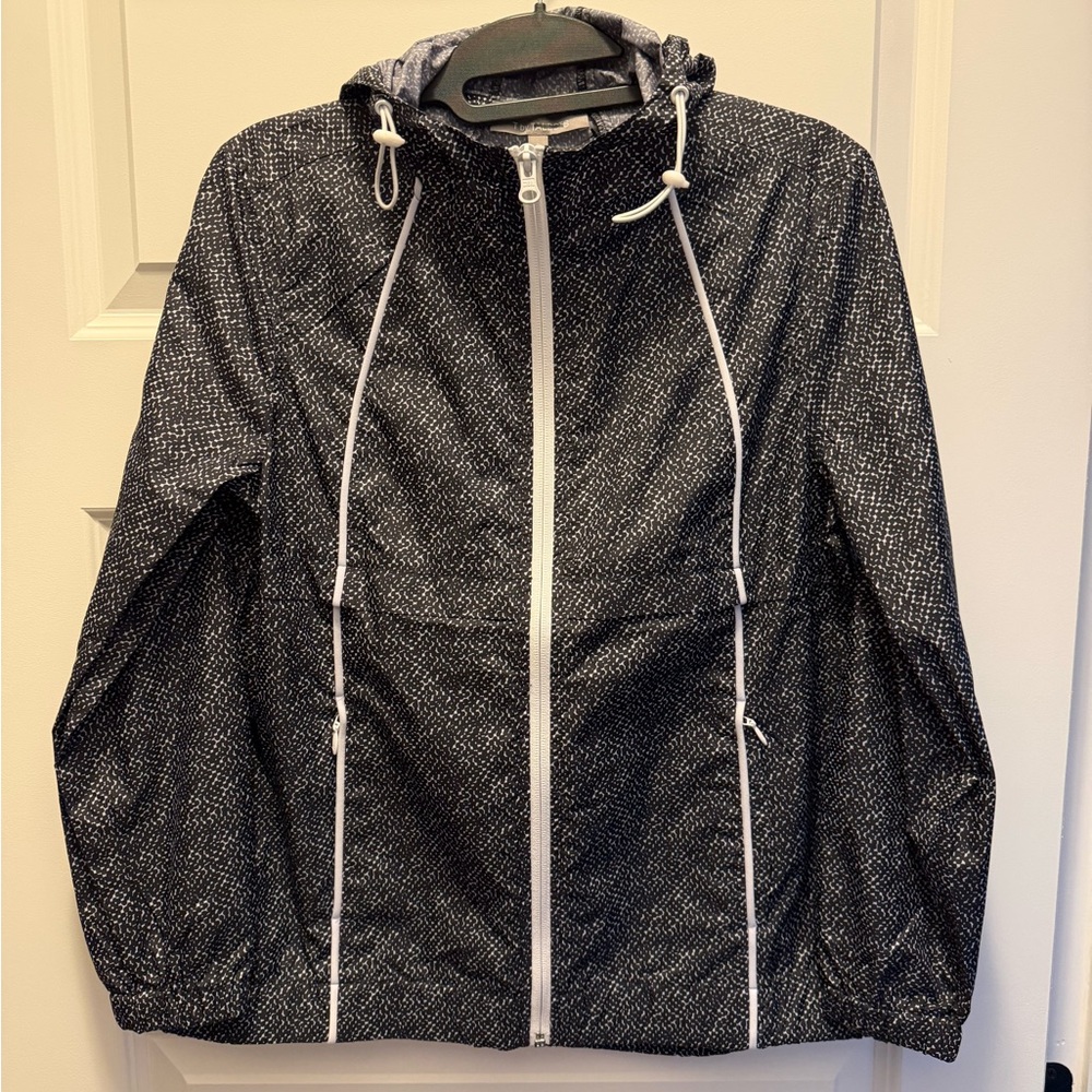 4/$20 Talbots Black and White Jacket